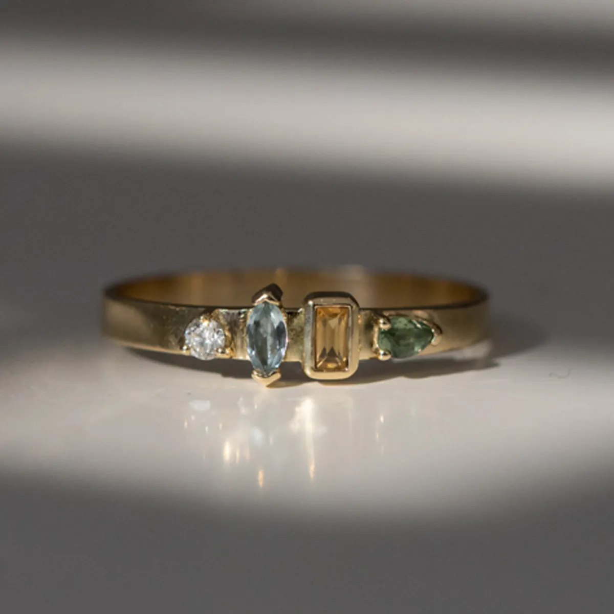 Tomfoolery AM-PM 7am Ring Online