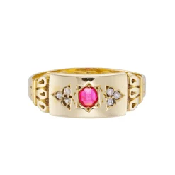 Tomfoolery Antique Gold & Spinel Engraved Ring Outlet