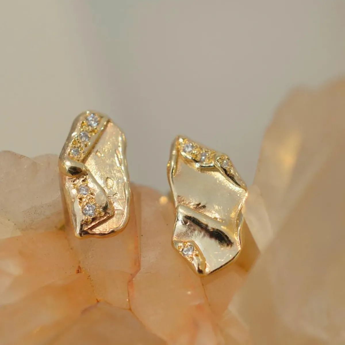 Tomfoolery Athena Gold Asymmetric Folded Studs Outlet