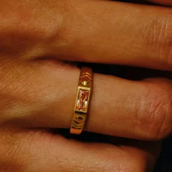 Tomfoolery AURA Baguette Gem Gold Ring Fashion