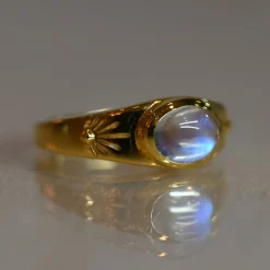 Tomfoolery AURA Moonstone Cabochon Ring Fashion