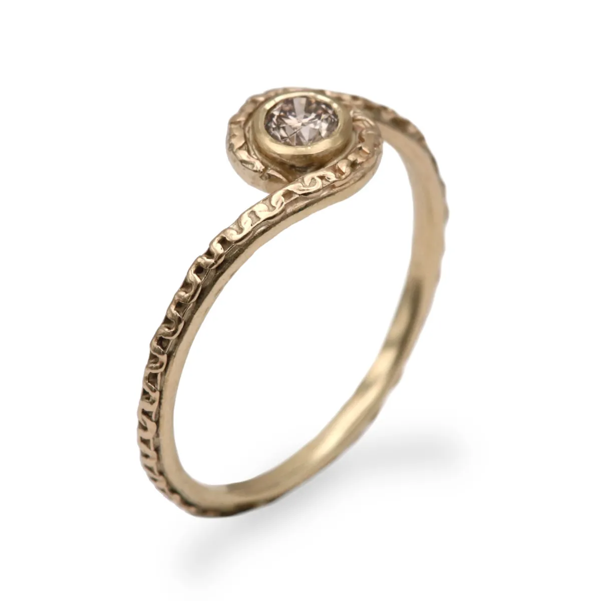 Tomfoolery Brown Diamond Simple Coiled Chain Ring Online