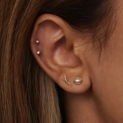 Tomfoolery Caged Pearl Stud Earring Outlet