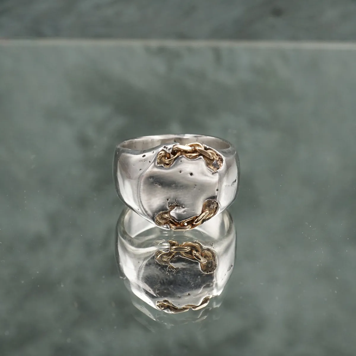 Tomfoolery Cartena Signet Ring in Silver and 14ct Yellow Gold Sale