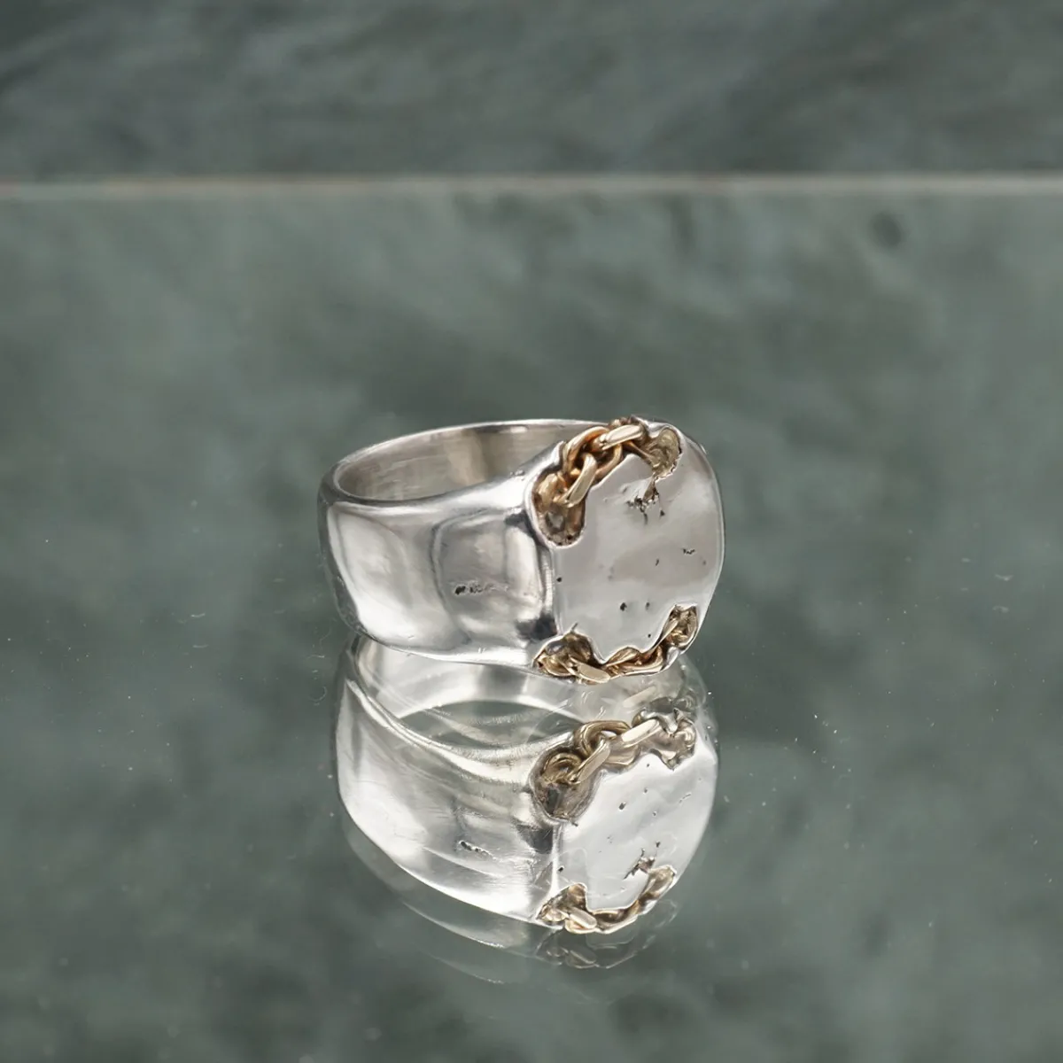 Tomfoolery Cartena Signet Ring in Silver and 14ct Yellow Gold Sale