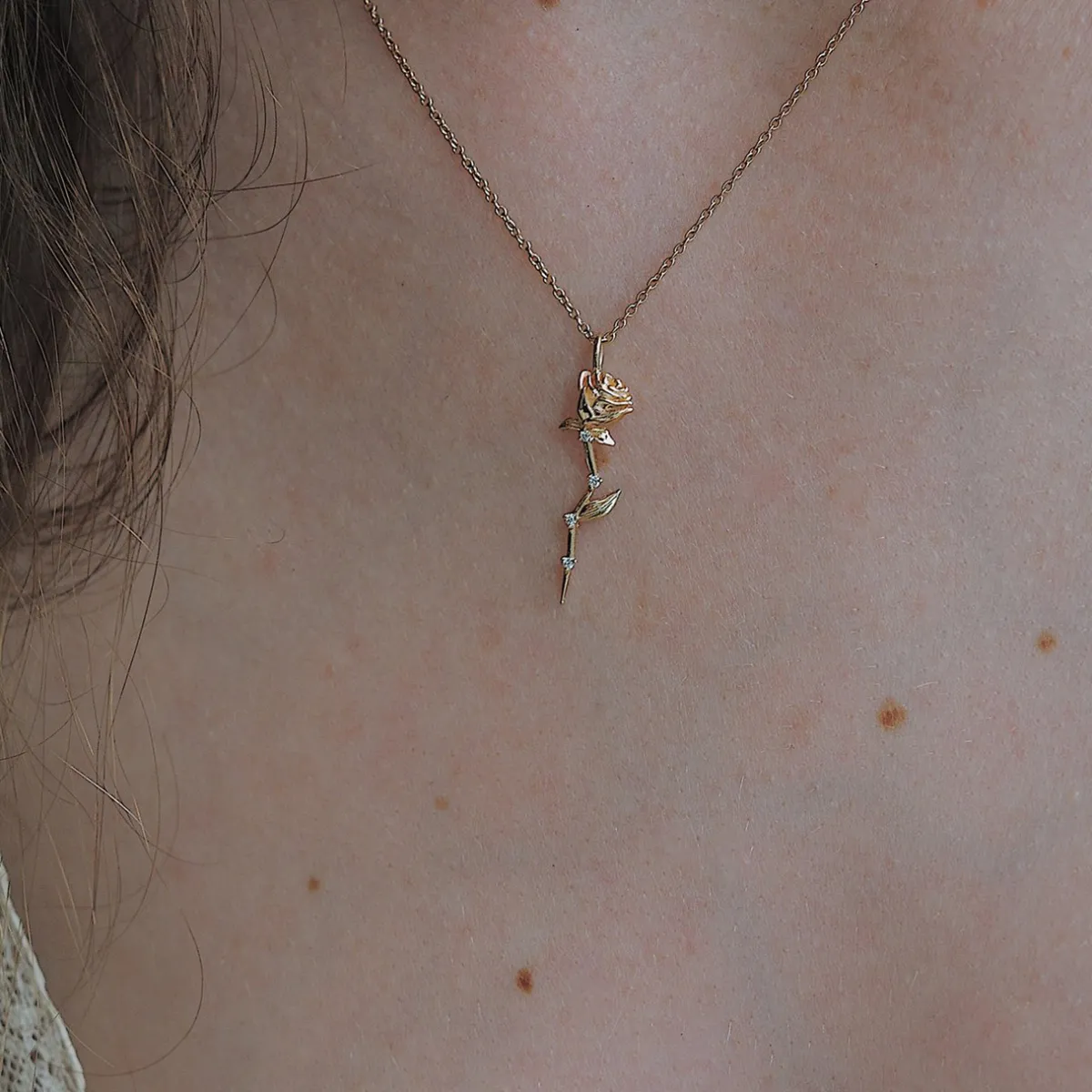 Tomfoolery Celestial Rose Necklace New