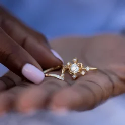 Tomfoolery Chevron Wedding Ring with Baguette and Carre Diamonds Fashion