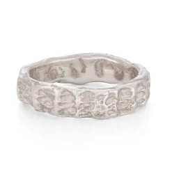 Tomfoolery Cockle Medium Silver Ring Sale