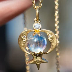 Tomfoolery Crescent Moonface Reflection Pendant Hot