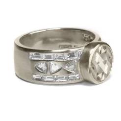Tomfoolery 18ct White Gold Aztec Diamond Ring Fashion