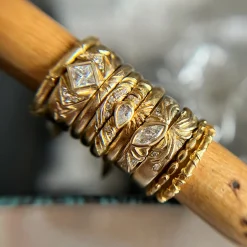 Tomfoolery 9ct Yellow Gold Vine Band Online