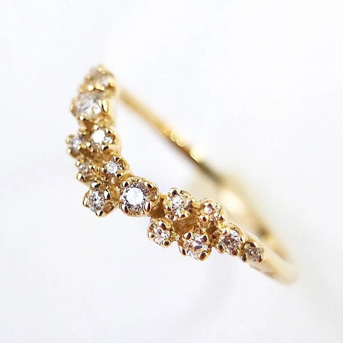 Tomfoolery Curved Grand Cluster Ring Fashion