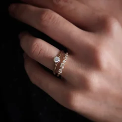 Tomfoolery Diamond Cluster Garland Ring Fashion