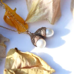 Tomfoolery Double Cup Bronze and Pearl Acorn Necklace New