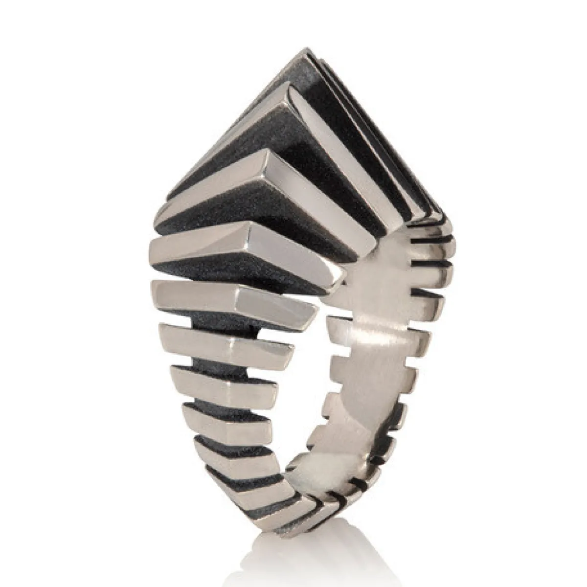 Tomfoolery Dune Ring Fashion