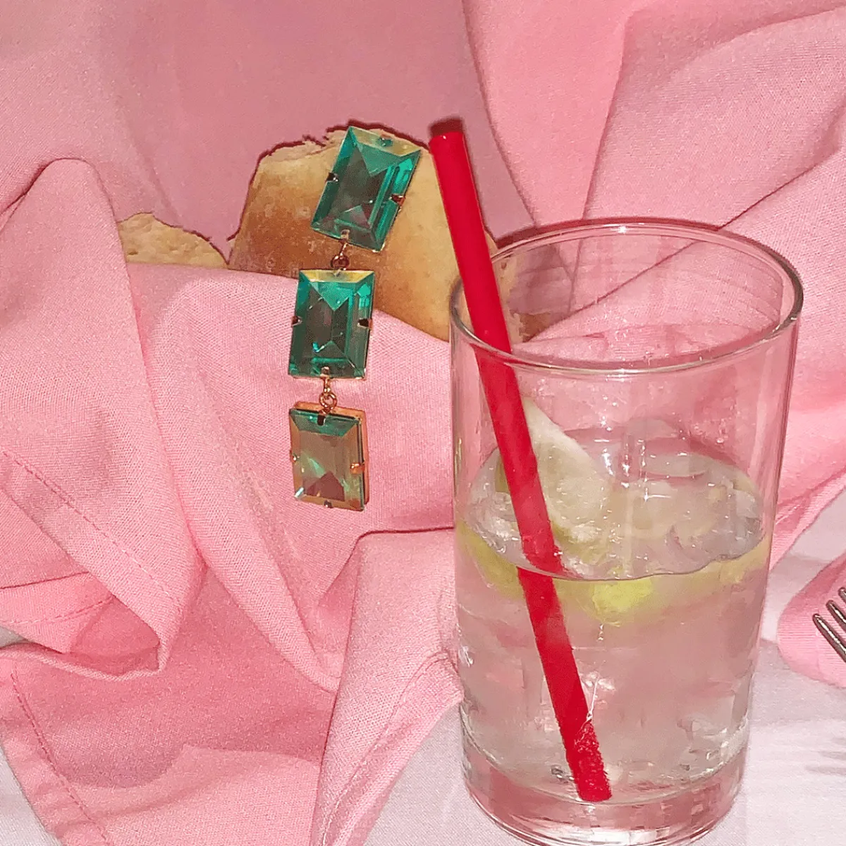 Tomfoolery El Tropical Earrings in Palm Discount