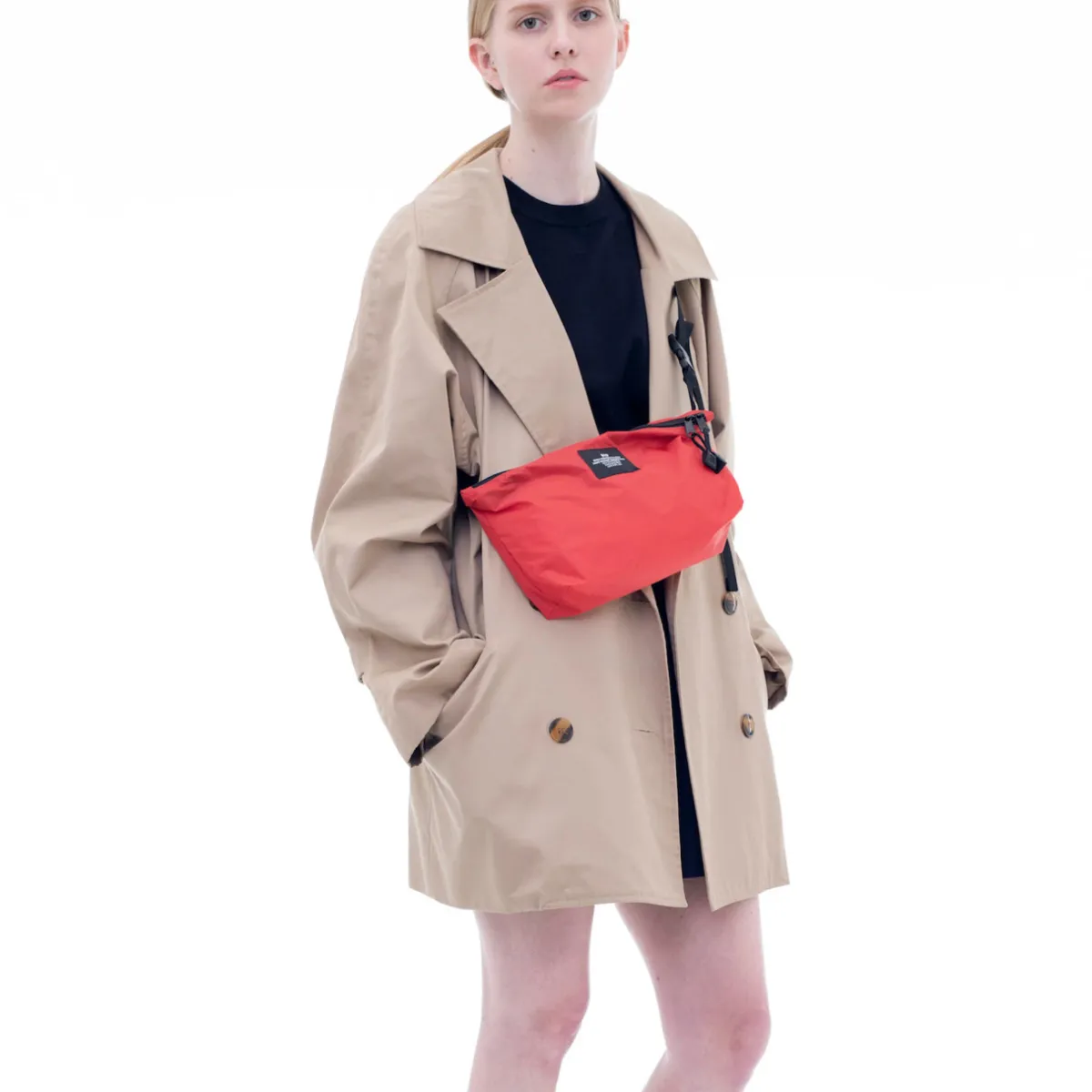 Tomfoolery Fannypack Crossbody in Red Hot