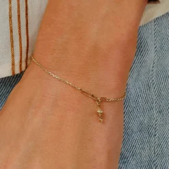 Tomfoolery Gold Eiffel Detail Dala Lantern .1 Bracelet Hot