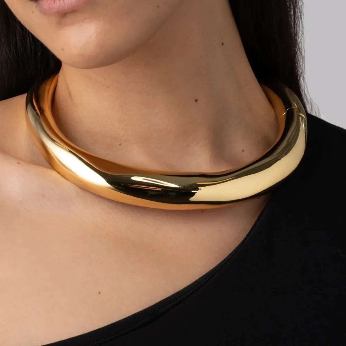 Tomfoolery Gold Hinged Collar Necklace Outlet