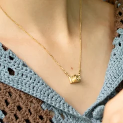 Tomfoolery Gold In-Line Vintage Camera Pendant Outlet