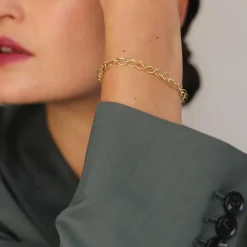 Tomfoolery Gold Lily Chain Link Bracelet New