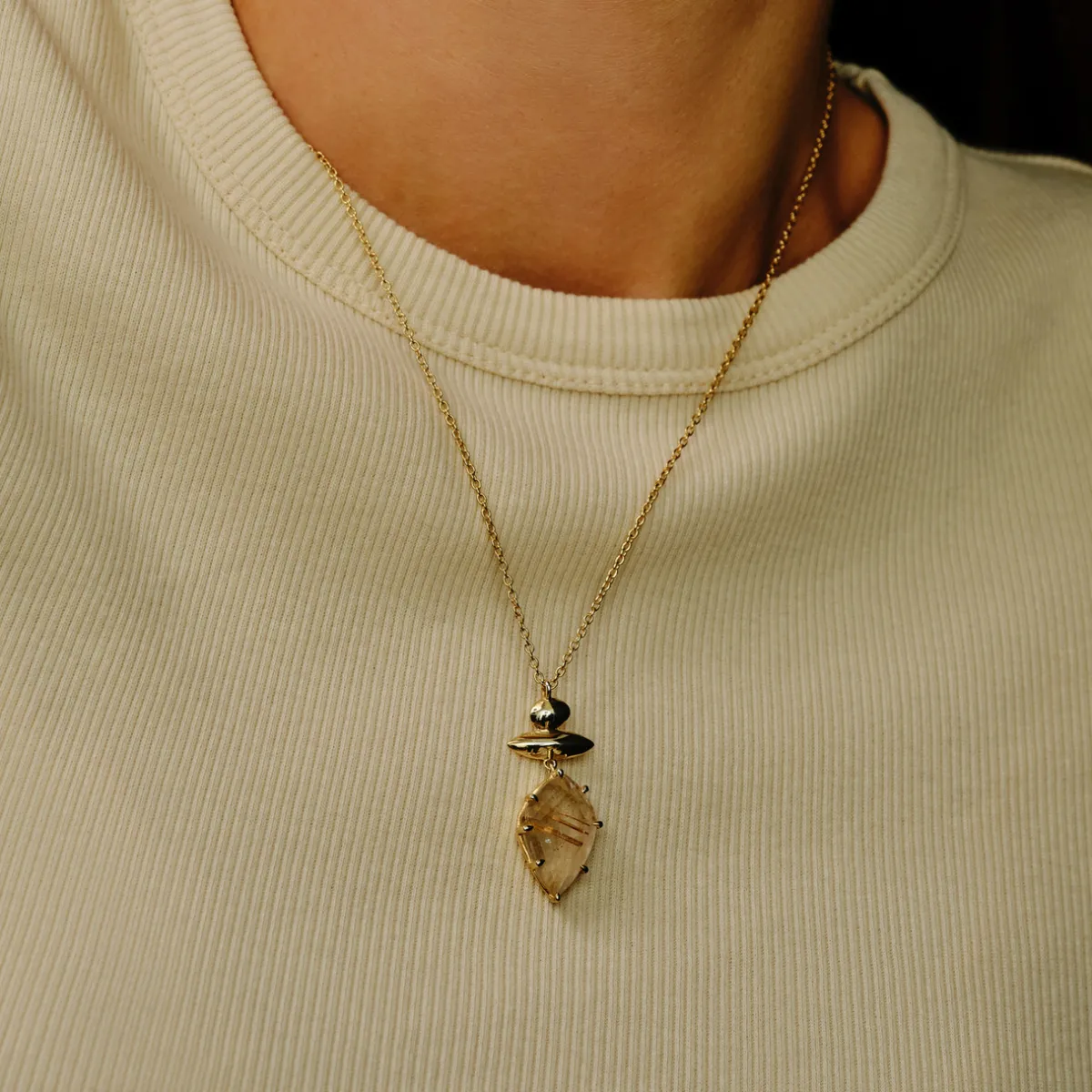 Tomfoolery Gold Pebble Rutilated Quartz Balance Pendant Discount