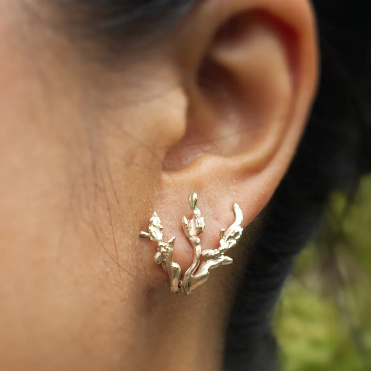 Tomfoolery Gold Sculptural Porphyra Earrings Outlet