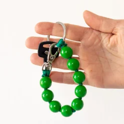 Tomfoolery Green Big Perlen Short Wooden Beaded iPhone & Keychain Sale