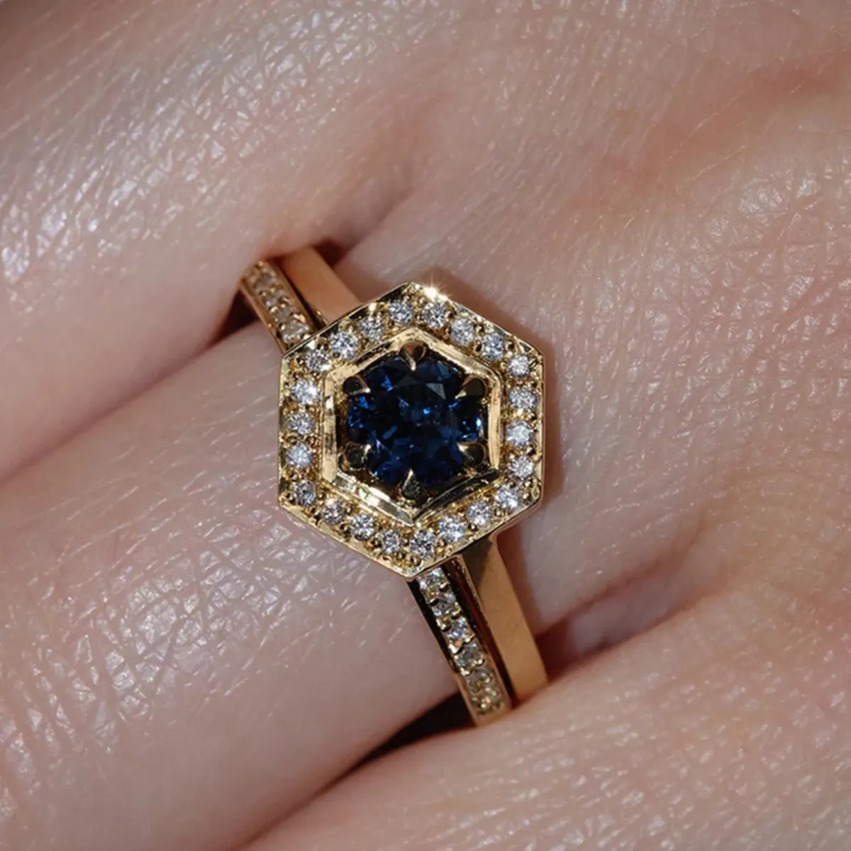 Tomfoolery Green Sapphire Hex Engagement Ring Hot
