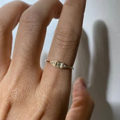 Tomfoolery Green Sapphire Mini Deco Point Ring Clearance