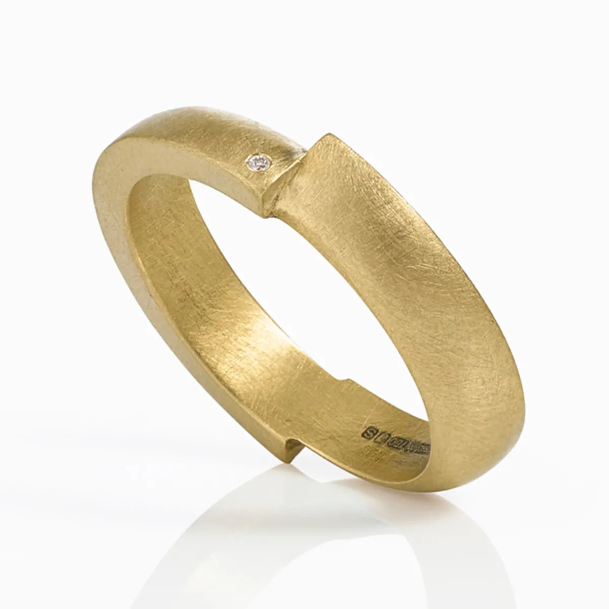 Tomfoolery Ivana 4mm Ring with Diamond Sale