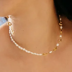 Tomfoolery Leucia Gold & Freshwater Pearl Necklace Hot