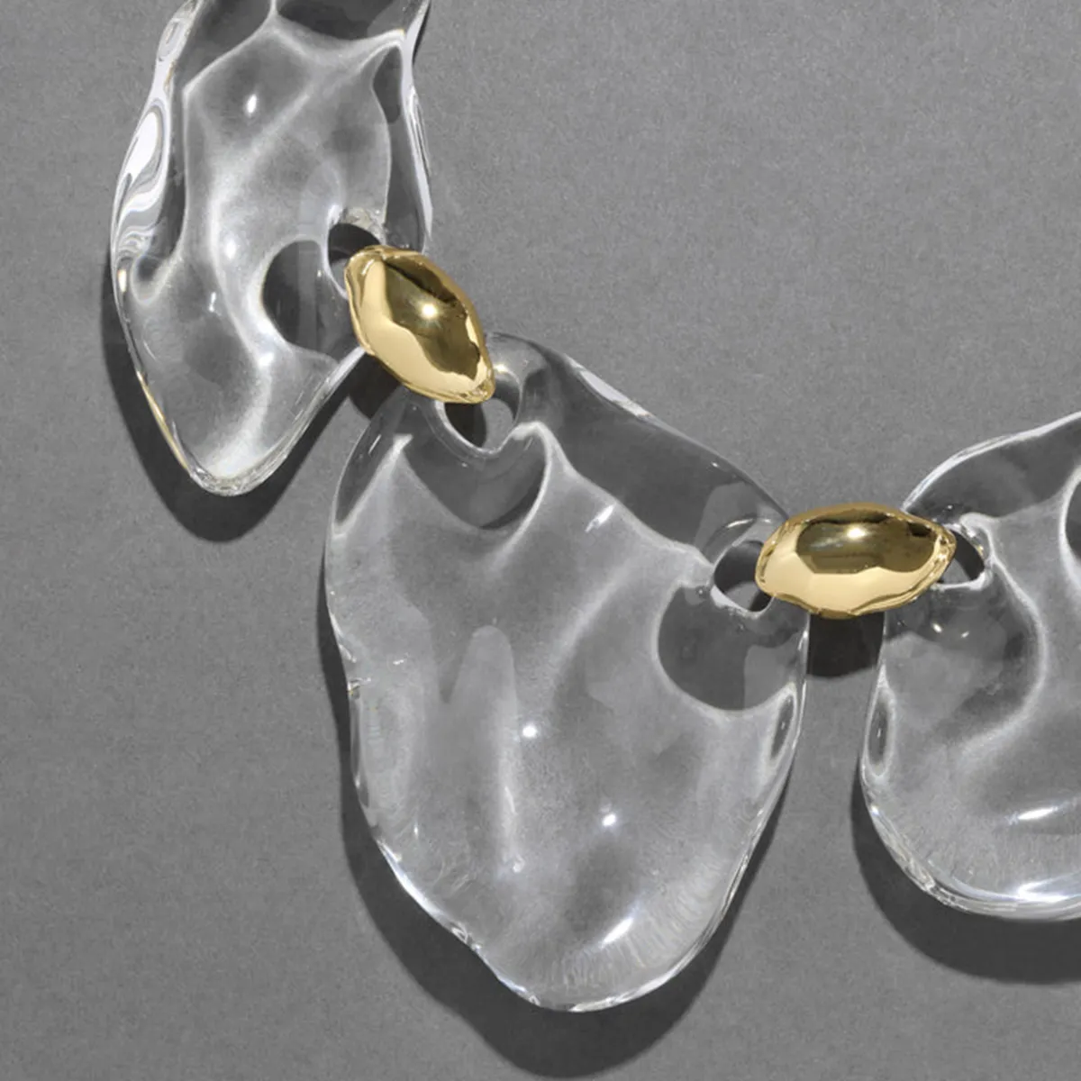 Tomfoolery Liquid Lucite Pebble Statement Necklace Outlet