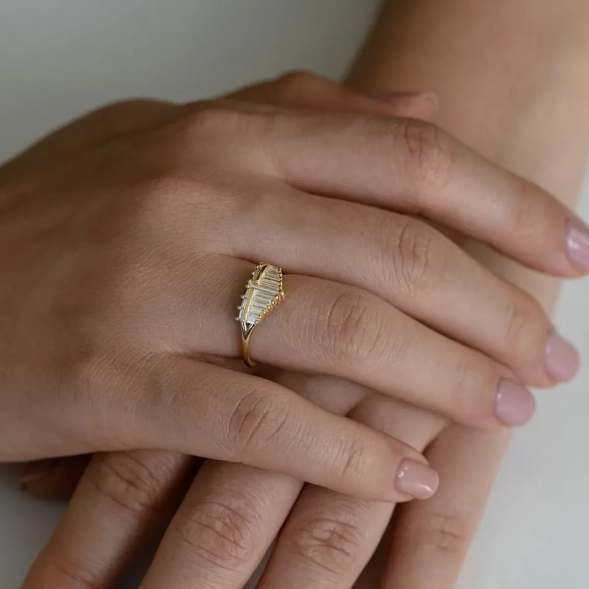 Tomfoolery Organ Needle Diamond Cluster Ring Fashion