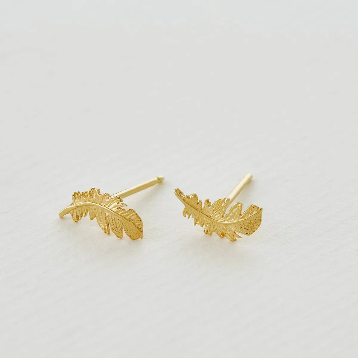 Tomfoolery Plume Feather Stud Earrings Discount
