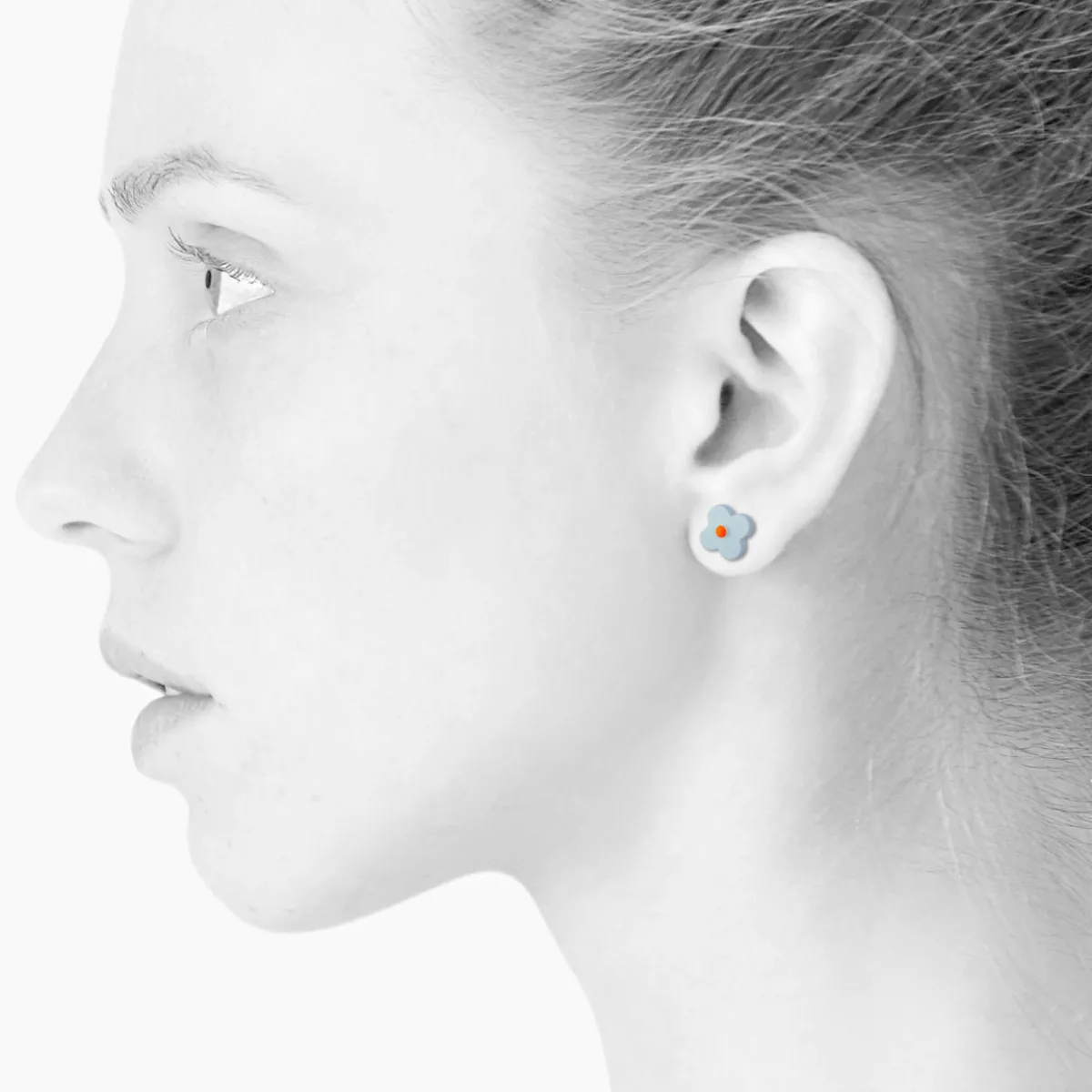 Tomfoolery Porcelain Aura Flower Studs Online