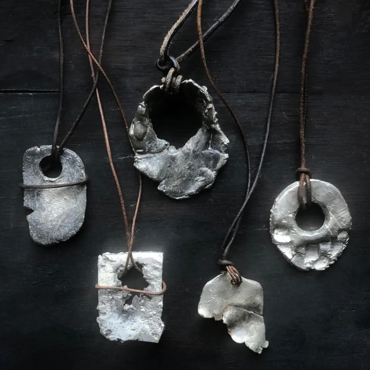 Tomfoolery “Relikt” Textured Tin Pendant Outlet