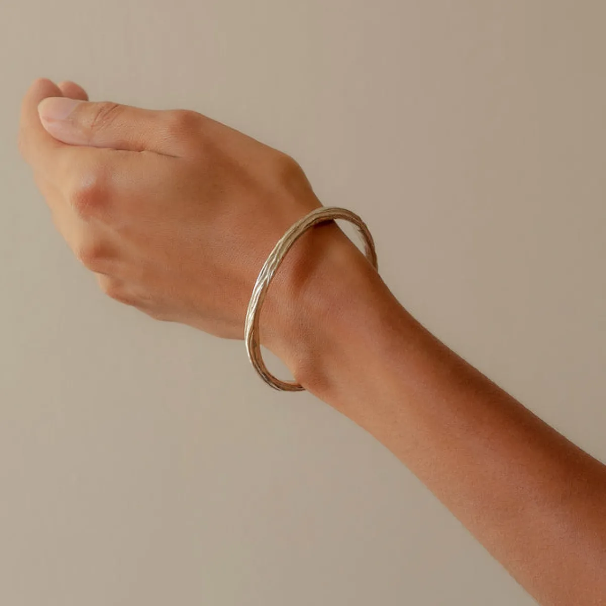 Tomfoolery Ripple Bangle Silver Clearance