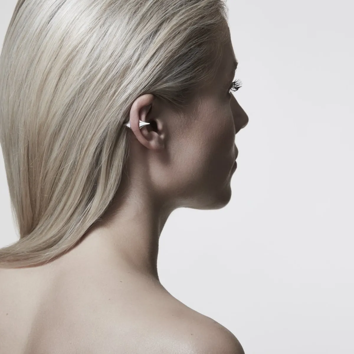Tomfoolery Rose Thorn Bar Earrings Outlet