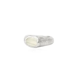 Tomfoolery Rustic Mother Of Pearl Signet Ring Fashion