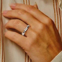 Tomfoolery Silver Pebble Balance Ring New