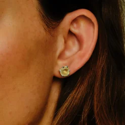 Tomfoolery Silver Pebble Round Prehnite Studs Fashion