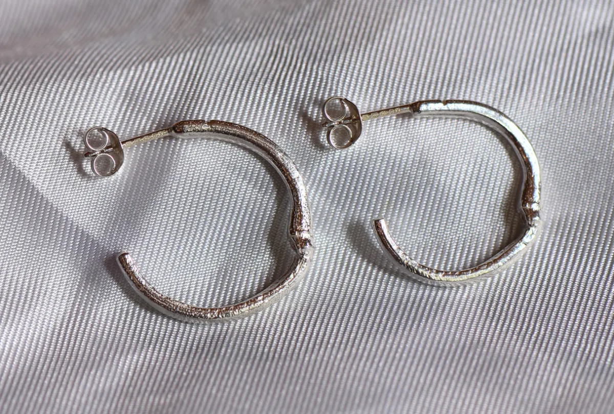 Tomfoolery Small Bamboo Hoops in Silver Outlet