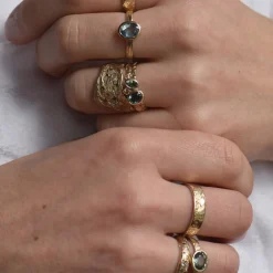 Tomfoolery Subtle Oak Ring in 14ct Yellow Gold Outlet