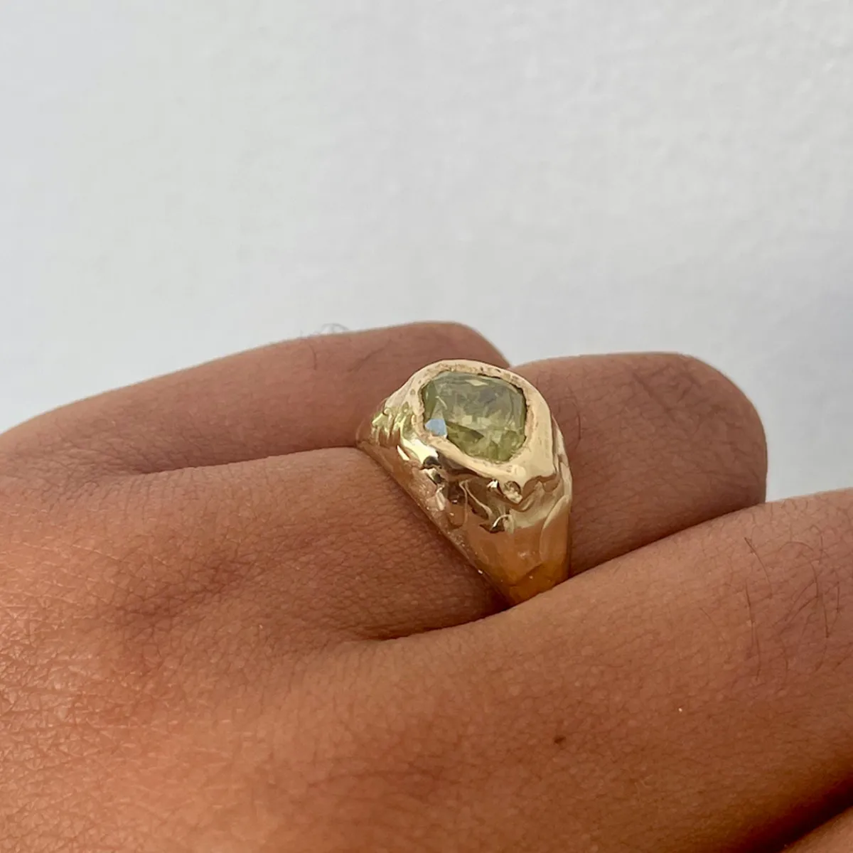 Tomfoolery The Dawn Art Ring Online
