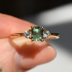 Tomfoolery TRIO 0.95ct Green Sapphire & Round Diamond Three Stone Ring Discount