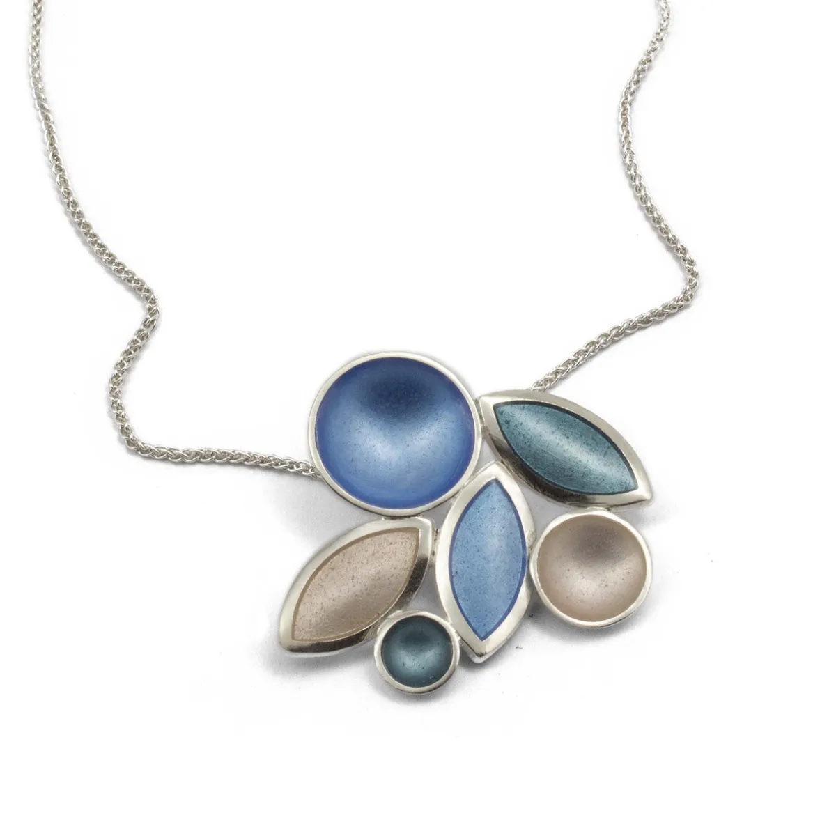 Tomfoolery Triple Leaf Bluebell Pendant Hot