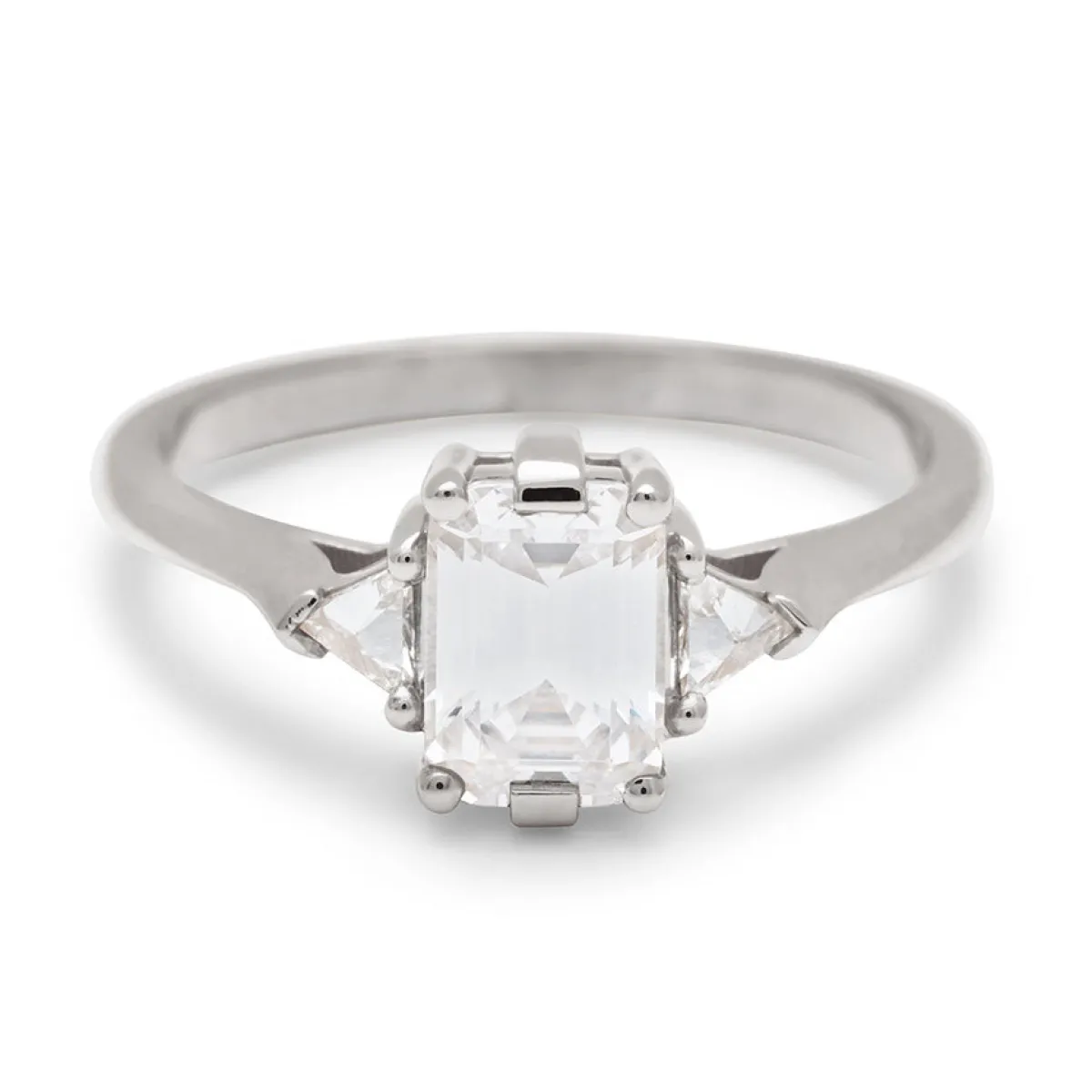 Tomfoolery White Diamond Bea Three Stone Ring Fashion